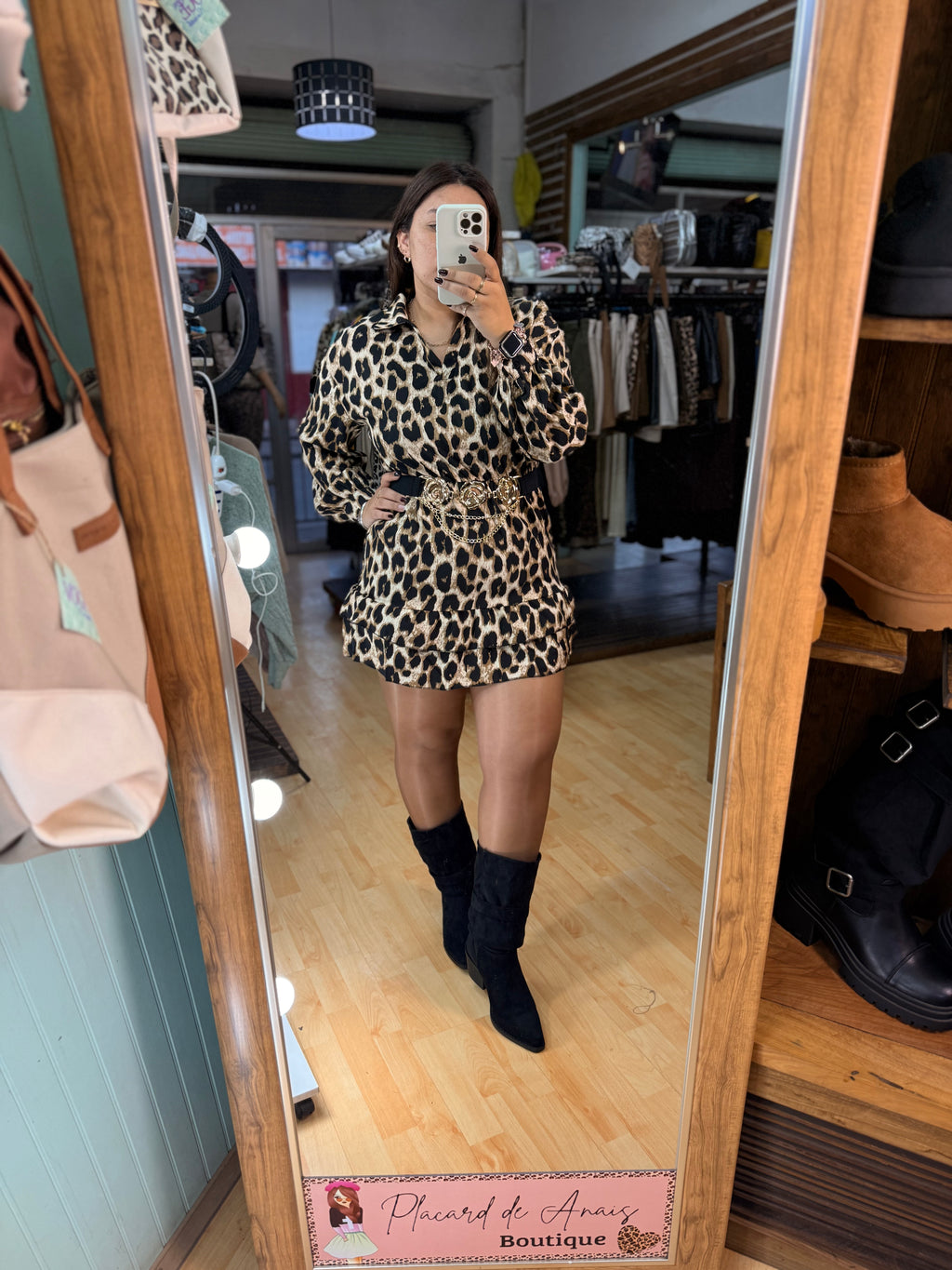 Vestido Animal print volantes chocolate