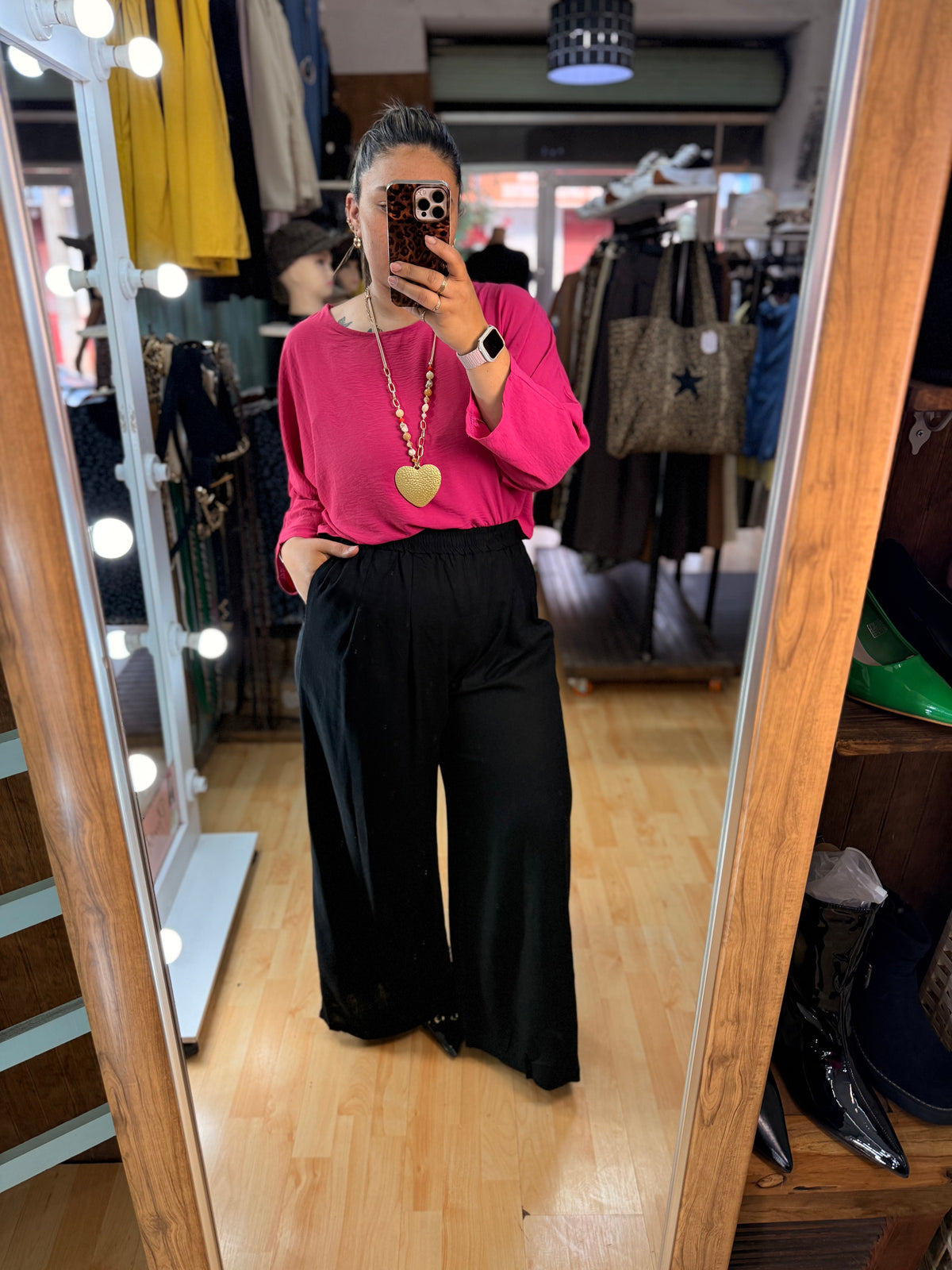 Blusa de textura tipo lino y calce holgado fuccia 💕