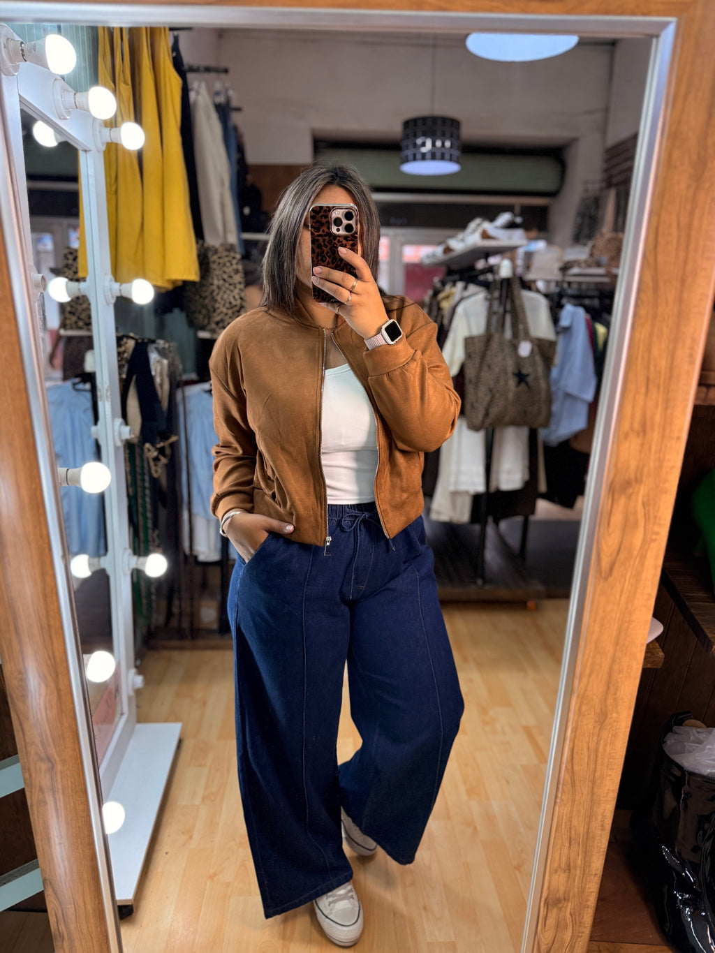 bomber tipo gamuza camel 🤎