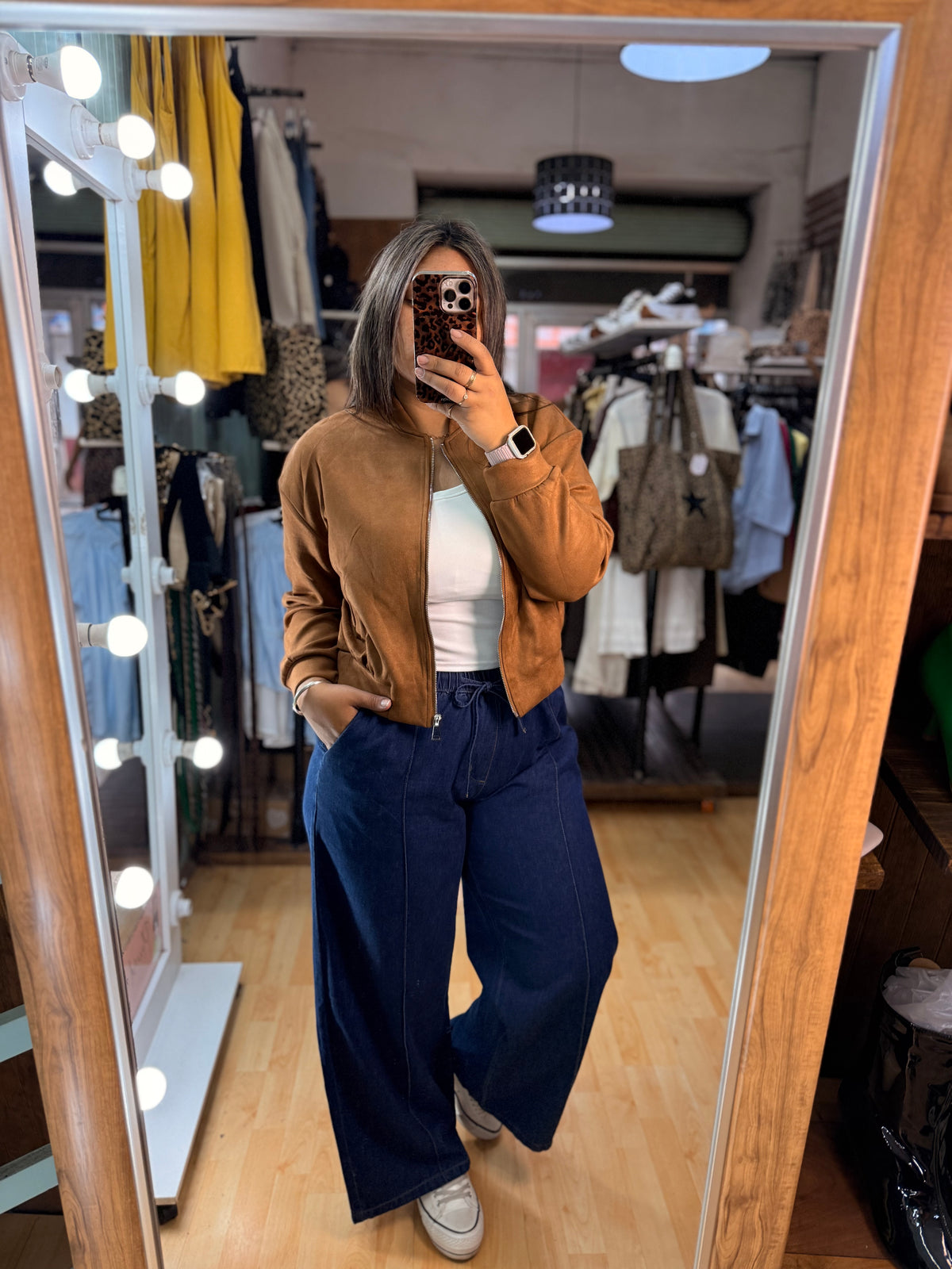 bomber tipo gamuza camel 🤎