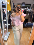 Blusa de mezclilla fina rosa con vuelos