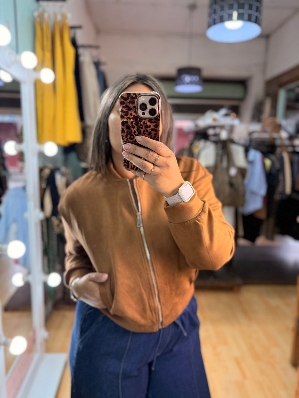 bomber tipo gamuza camel 🤎