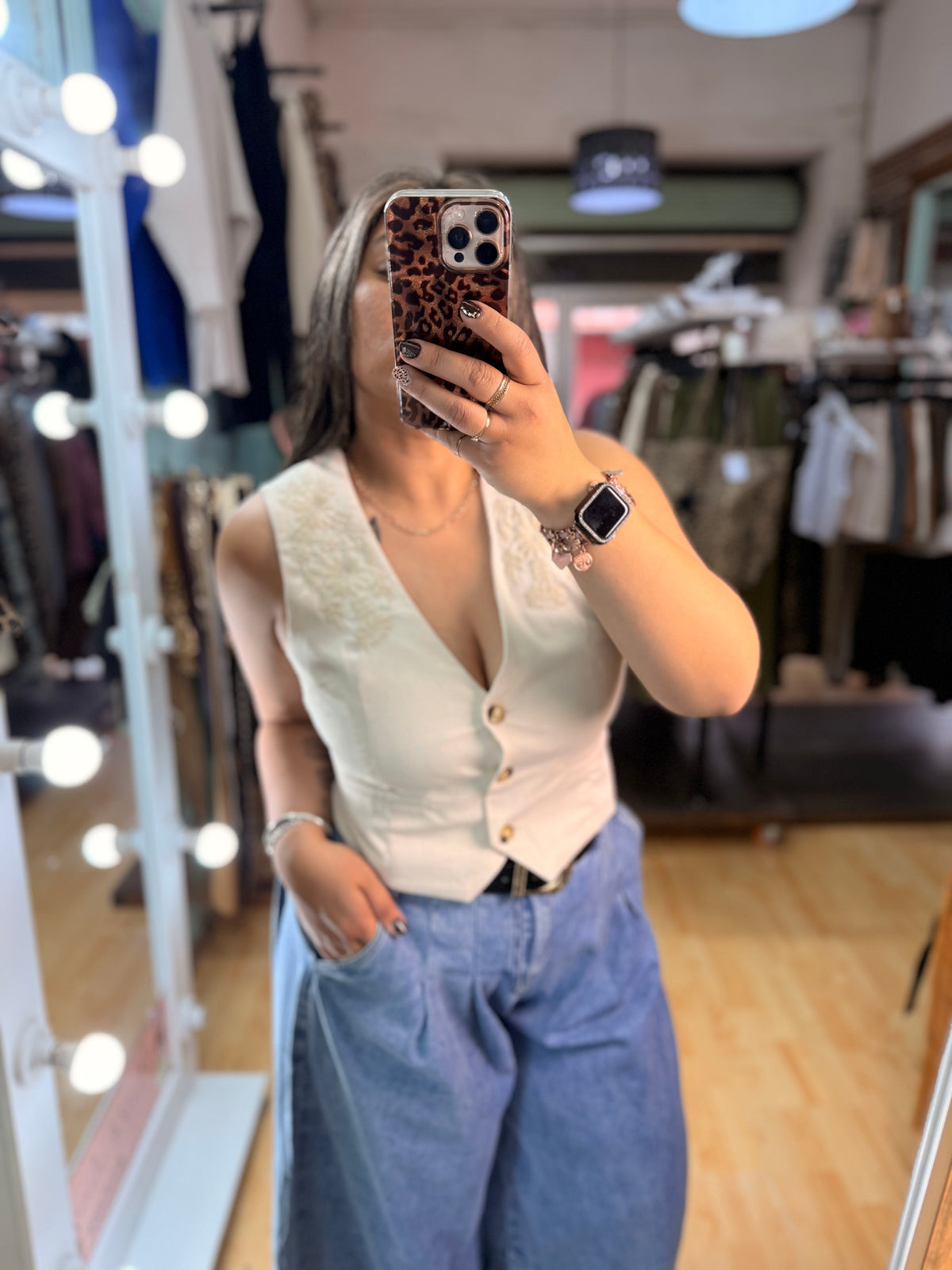 Gilet de Lino con Bordados ✨🤍