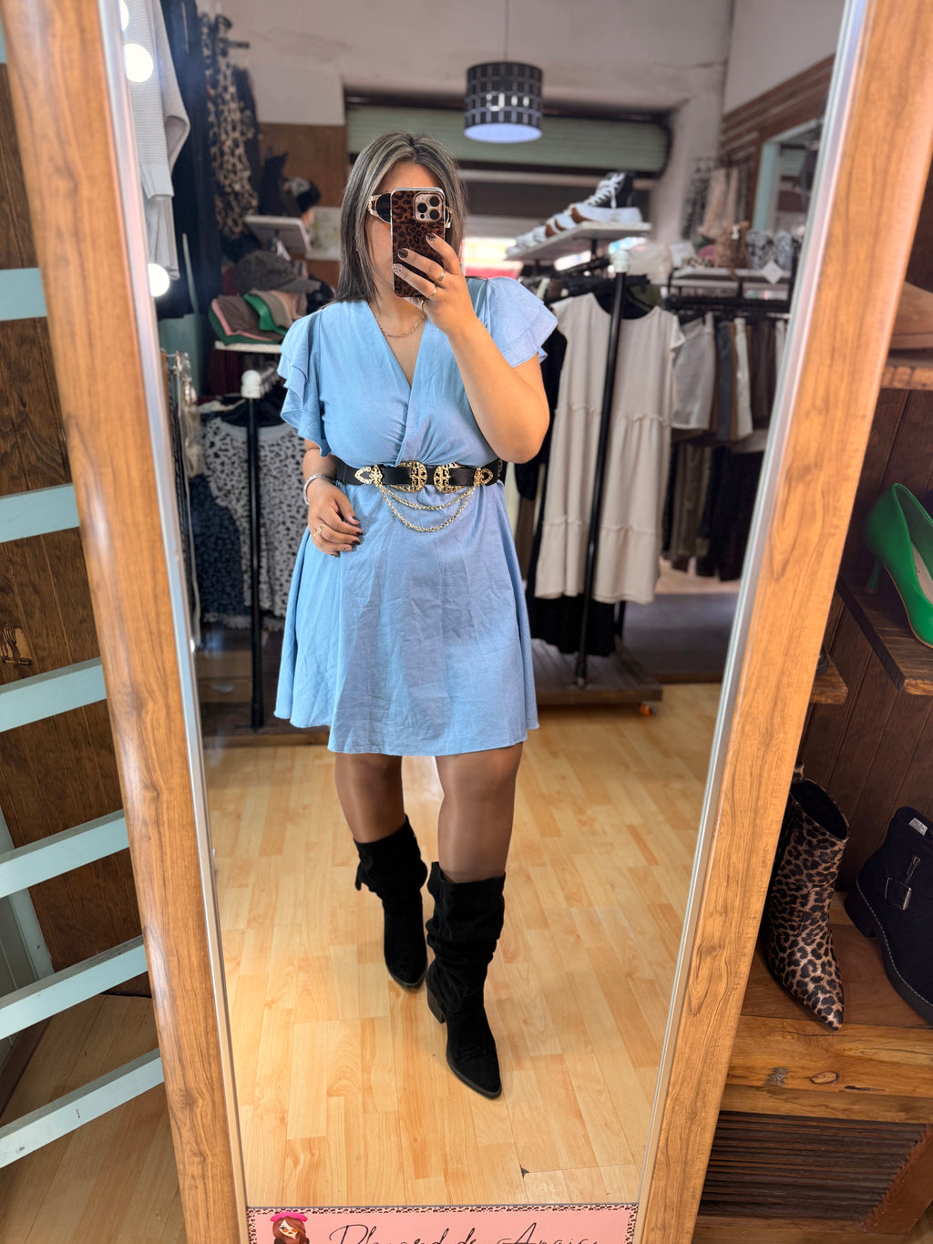 ✨ Vestido de Mezclilla Escote Cruzado con Volantes