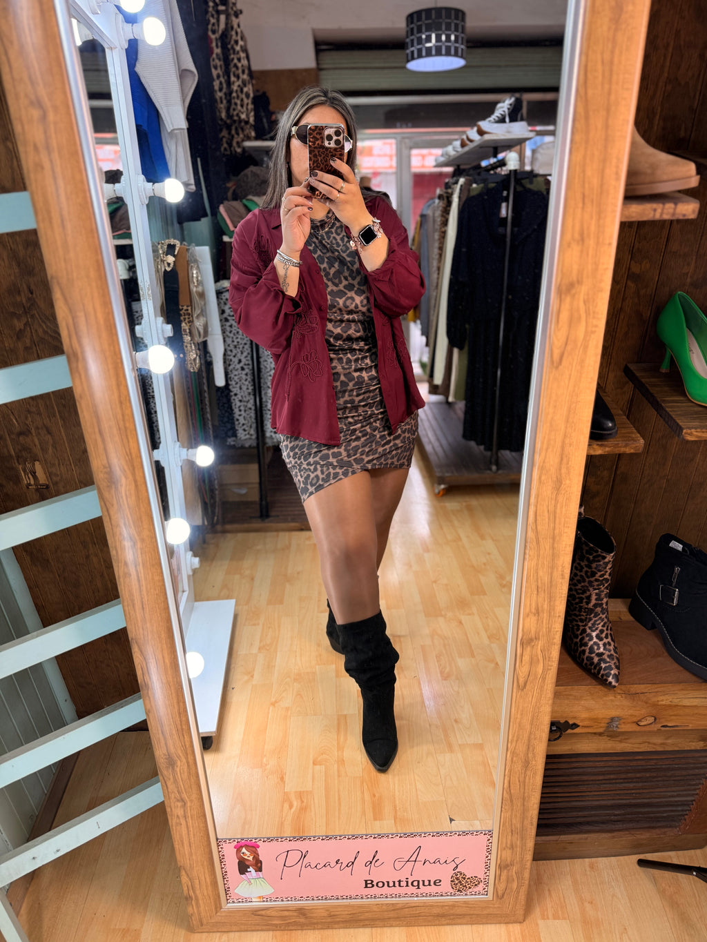 ✨ Vestido Animal Print con Drapeado al Costado