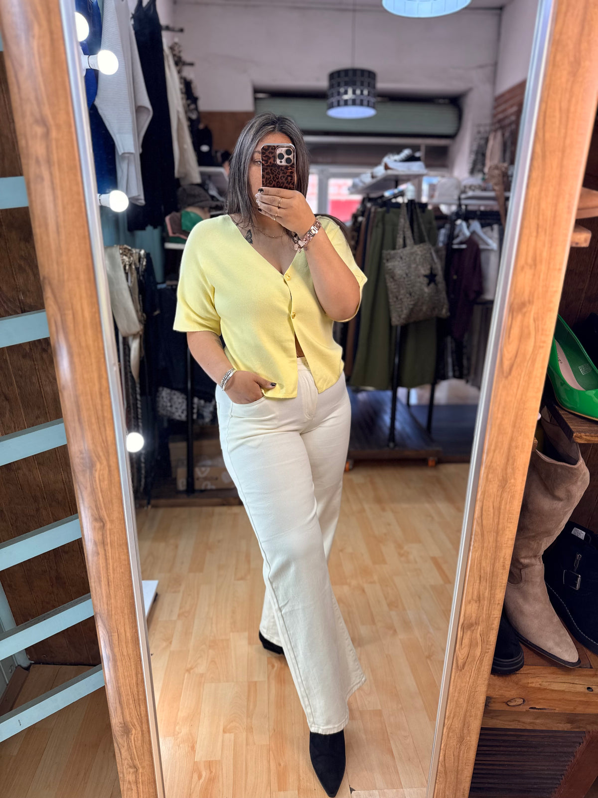 ✨ Chaleco Tejido Amarillo Pastel 💛