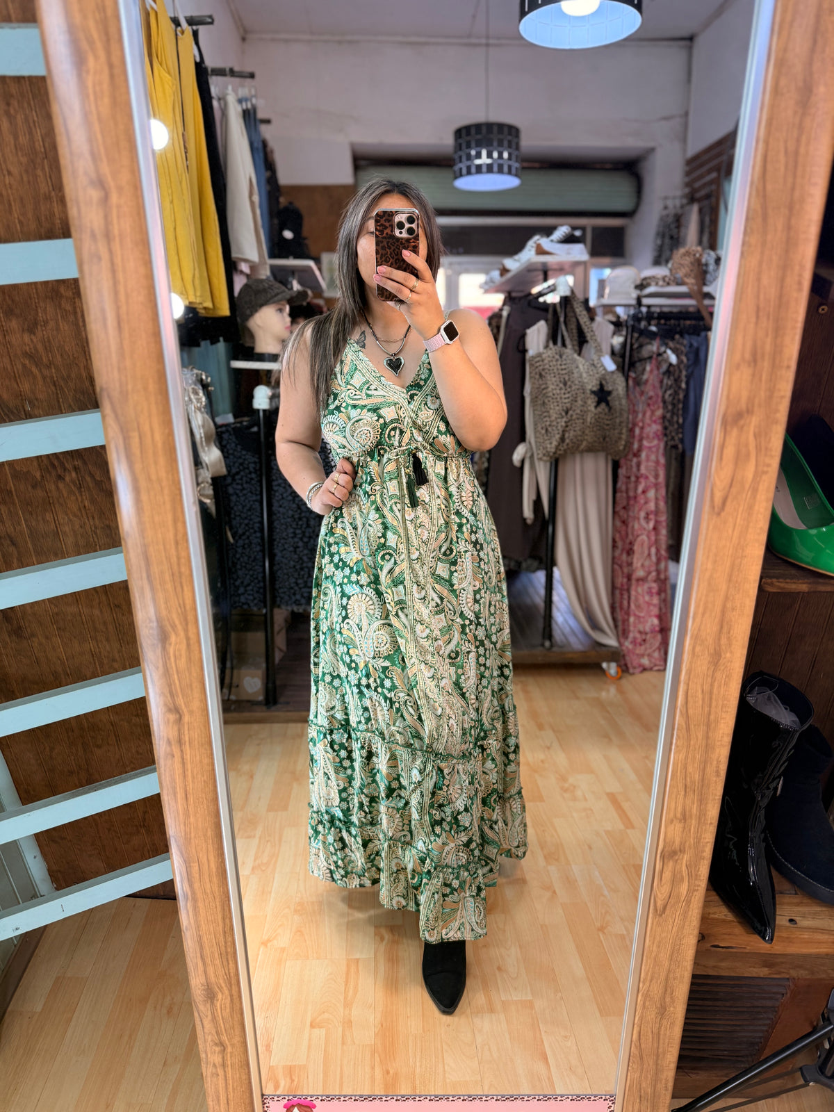 ✨Vestido Largo Paisley Verde con Lazo Ajustable 🌿