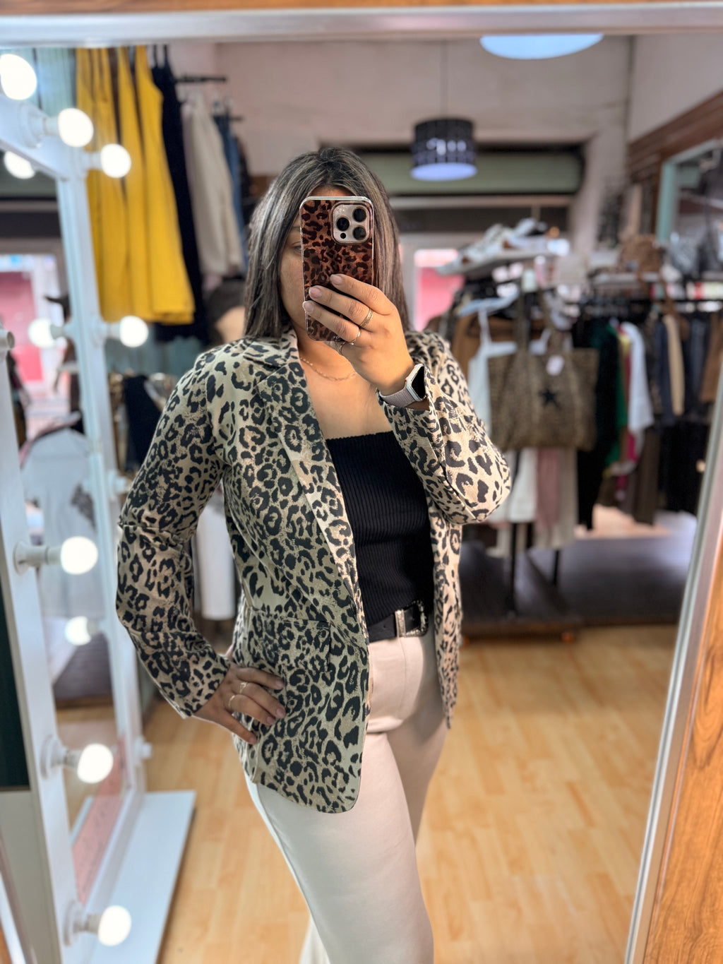 Blazer animal print de leopardo