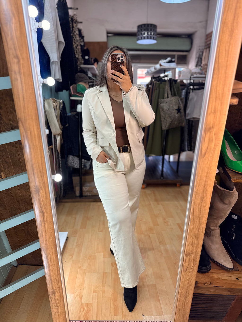 ✨Blazer Clásico Color Crudo con Forro Interior